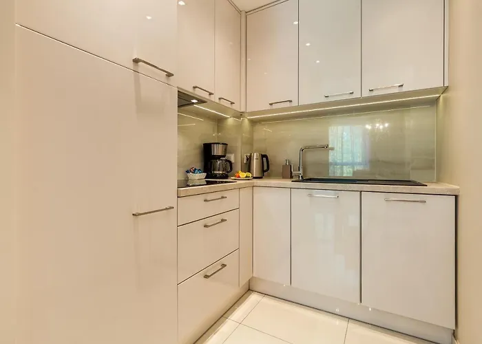 Happy Oldnova Deluxe 335 Апартаменты *